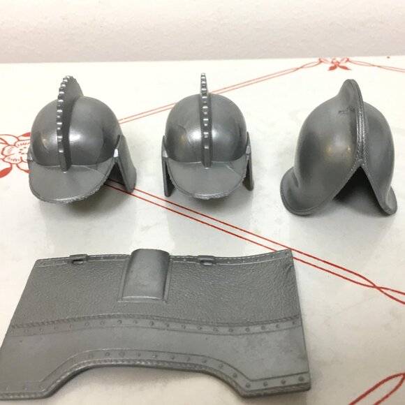 Vintage 1968 Marx "Sir Stuart Knight" Armor - Picture 6 of 8